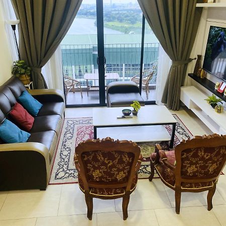 Mines Astetica Lake View Condo Seri Kembangan V1 Eksteriør bilde